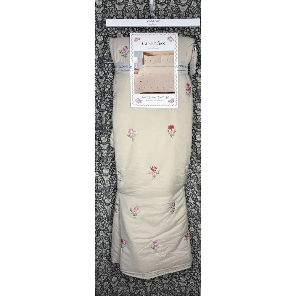 Gunne Sax by Jessica McClintock Full/Queen Quilt Set Floral Embroidered